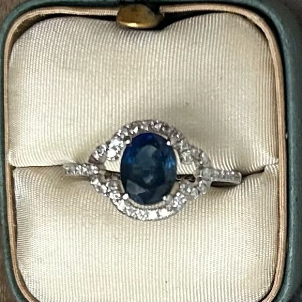 Natural Sapphire and Diamonds 18k White Gold - Picture 15 of 15